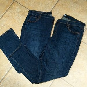 2 Pair Old Navy Curvy Straight Jeans